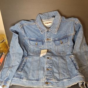 Men's New Rugged Wear Denim Jacket. Size Large